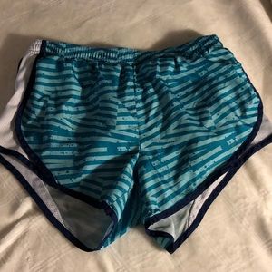 Tarea by Rue21 shorts